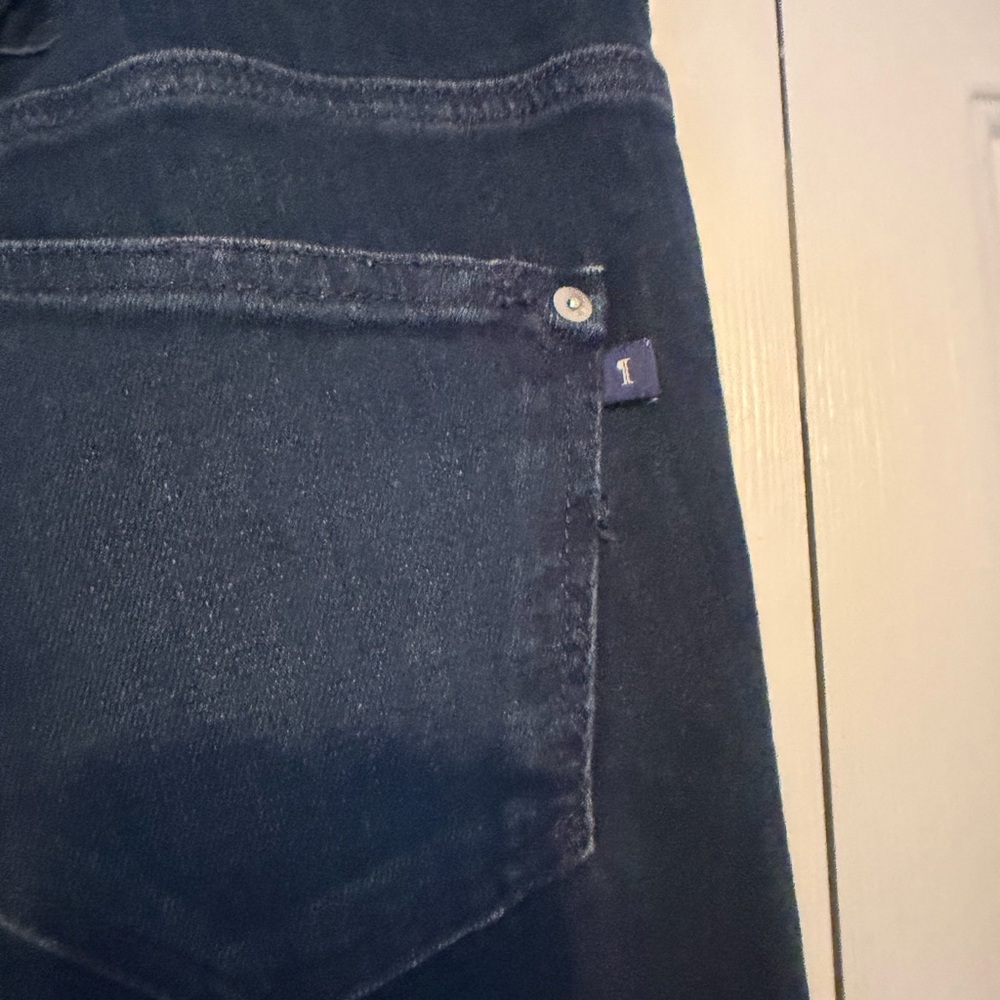 Anthropologie Pilcor Dark wash Women's Jeans with Back Pocket Tab
